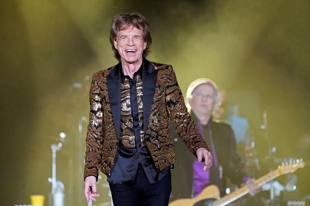 Mick Jagger, de los Rolling Stones, durante la gira "No Filter" en el Ford Field de Detroit. (AP)  