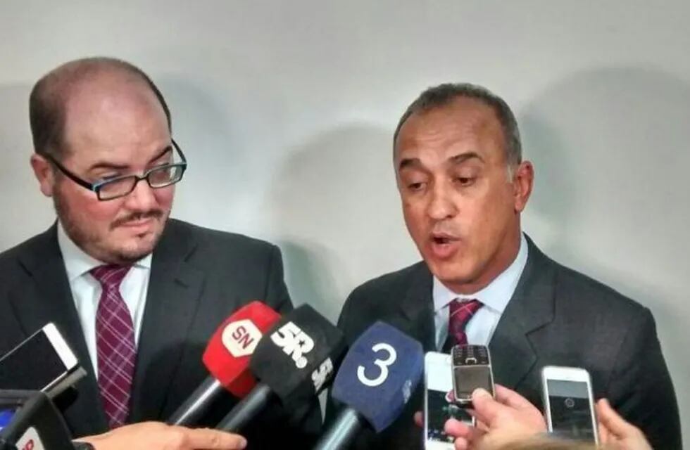 Fiscales Sebastián Narvaja y Adrián Mac Cormack