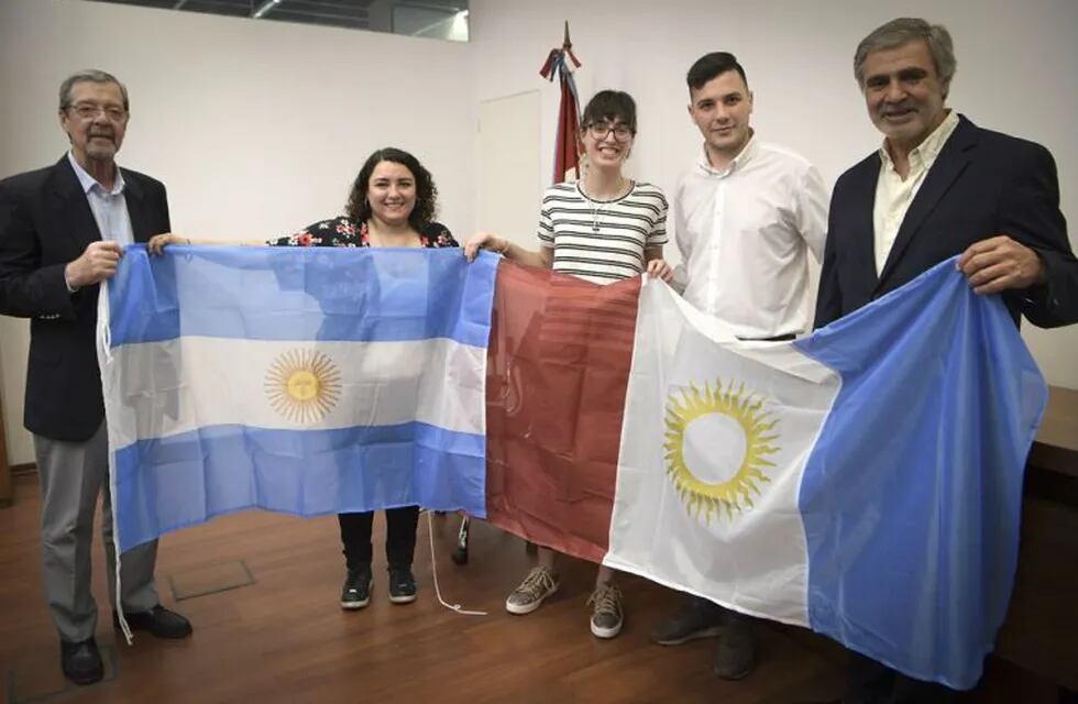 Destacan a la estudiante que representará a Córdoba en la Olimpiada de Astronomía.