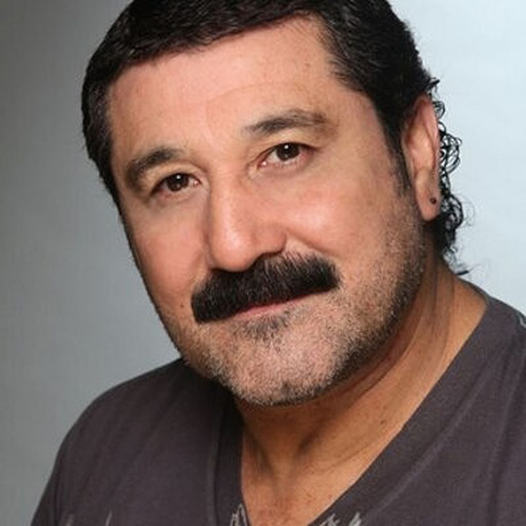 Falleció Carlos Escobar, ex integrante del Trío Laurel.