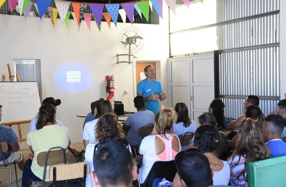 Curso de RCP para personal del área de Discapacidad  (Prensa Municipalidad de Rafaela)