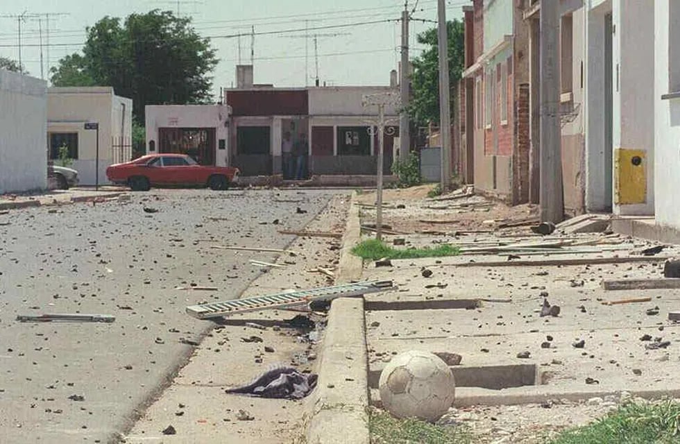 Río Tercero, el día de las explosiones, en 1995.