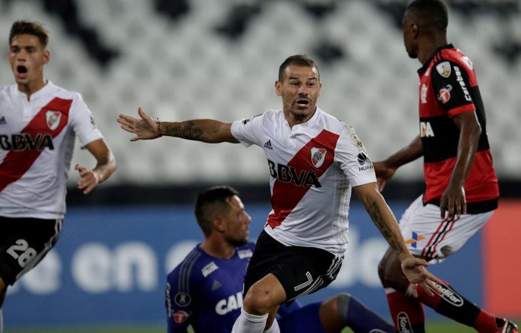 Rodrigo Mora celebra su último gol en una Copa Libertadores, ante Flamengo de Brasil, por la primera fecha de la zona de grupos durante la edición 2018. REUTERS/Ricardo Moraes