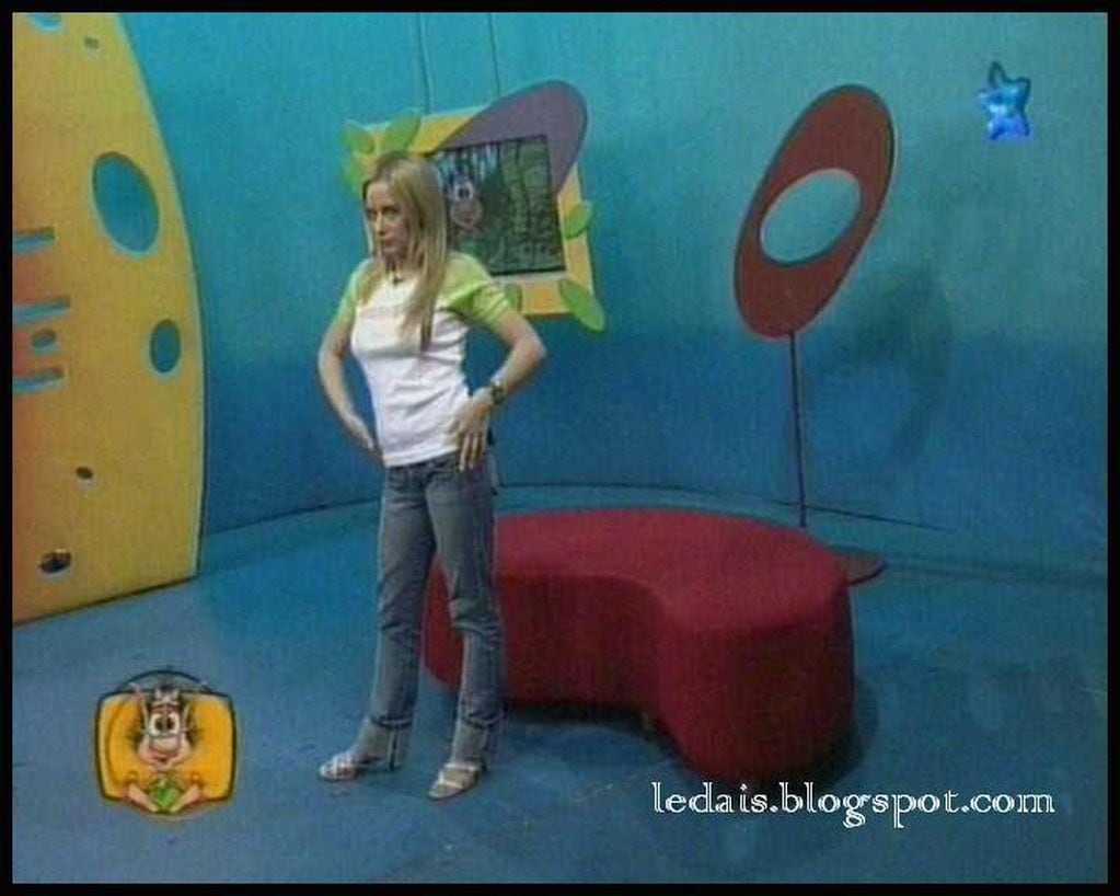 Gabriela Roife al frente del programa "A jugar con Hugo" (Foto: Captura de YouTube)