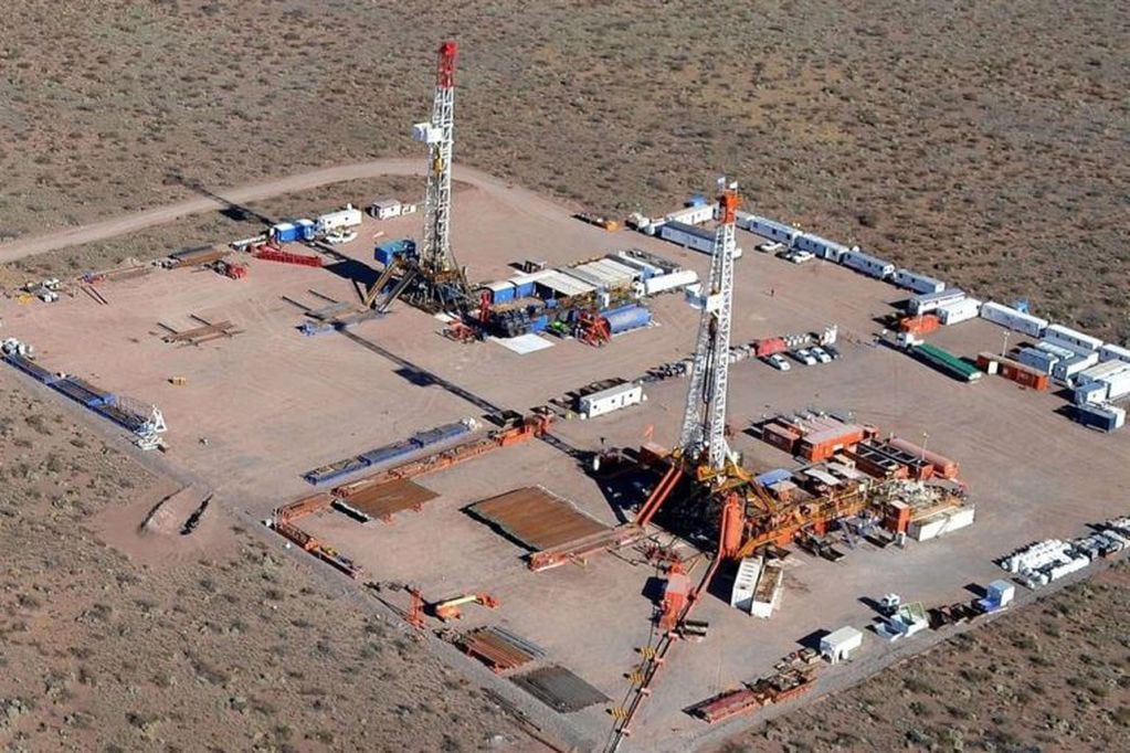 Vaca Muerta es un yacimiento petrolífero no convencional ubicado en la cuenca neuquina​ en las provincias de Neuquén, Río Negro, La Pampa y Mendoza. (Foto:web)
