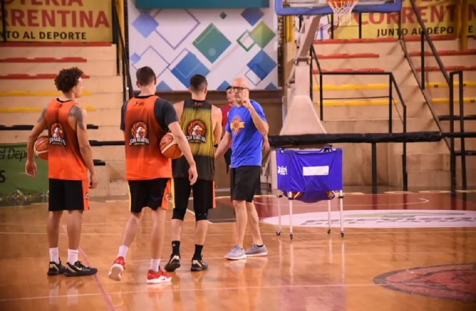 San Martín recibe a Bahía Basket.