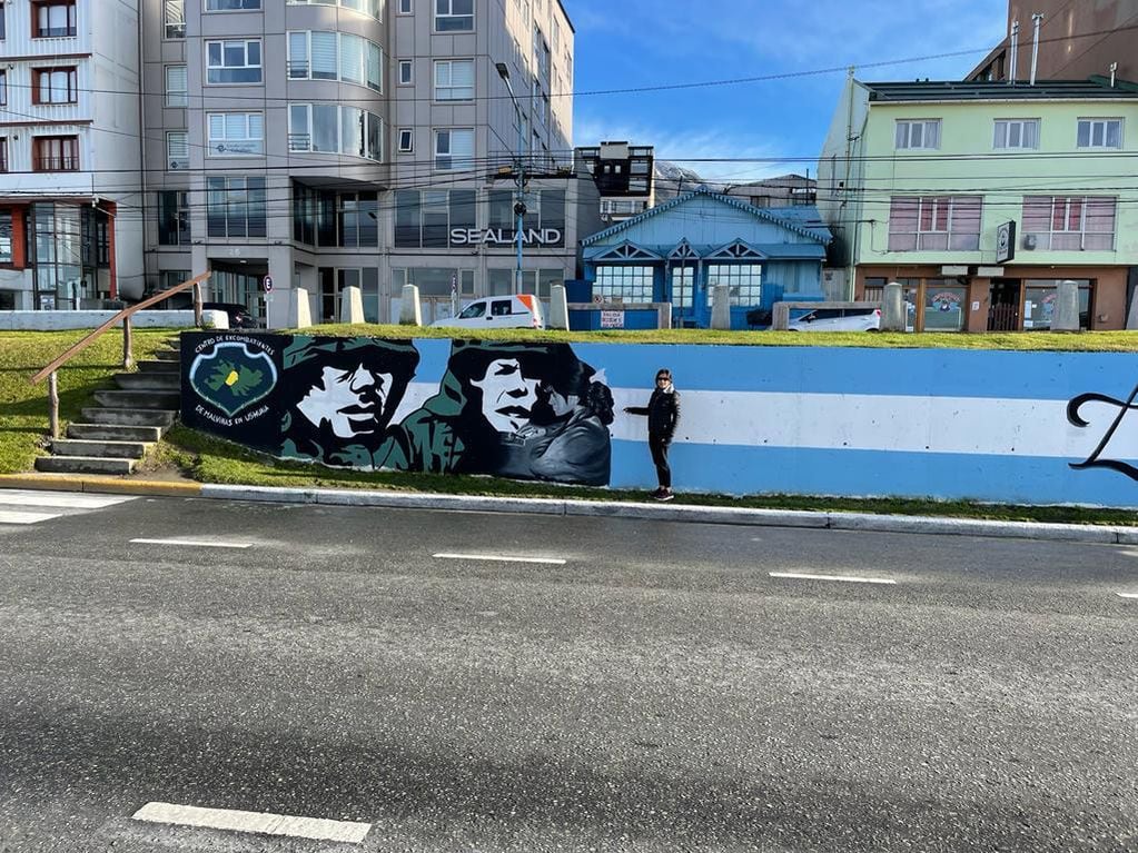 Actualmente, la VGM Mariana Soneira, fue reconocida y homenajeada en el mural de Malvinas que se encuentra en el playón del estacionamiento del Puerto de  Ushuaia, puerta marítima de entrada a la ciudad y lugar donde miles de turistas se toman fotos al desembarcar de los cruceros.
