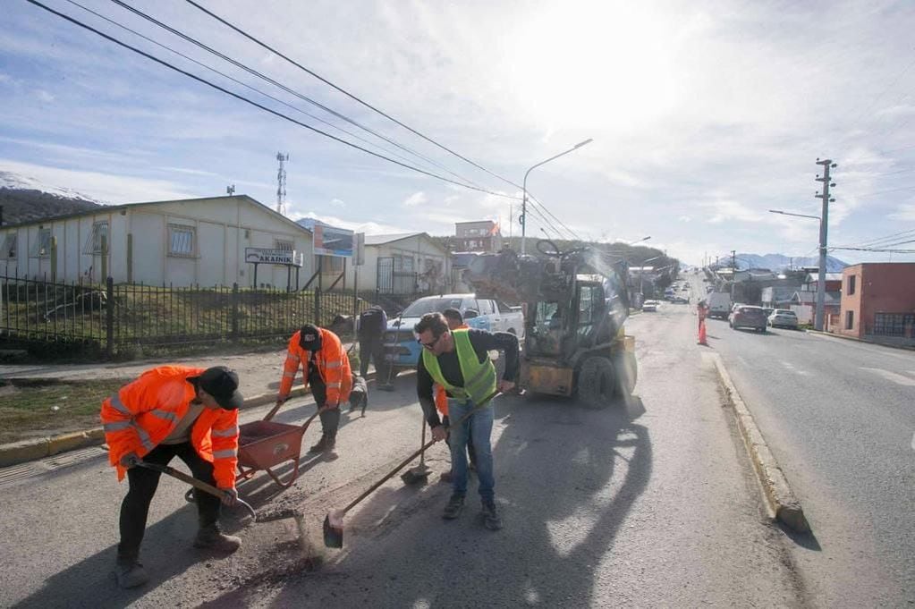 Ushuaia: continúan con los trabajos de fresado en calle Magallanes