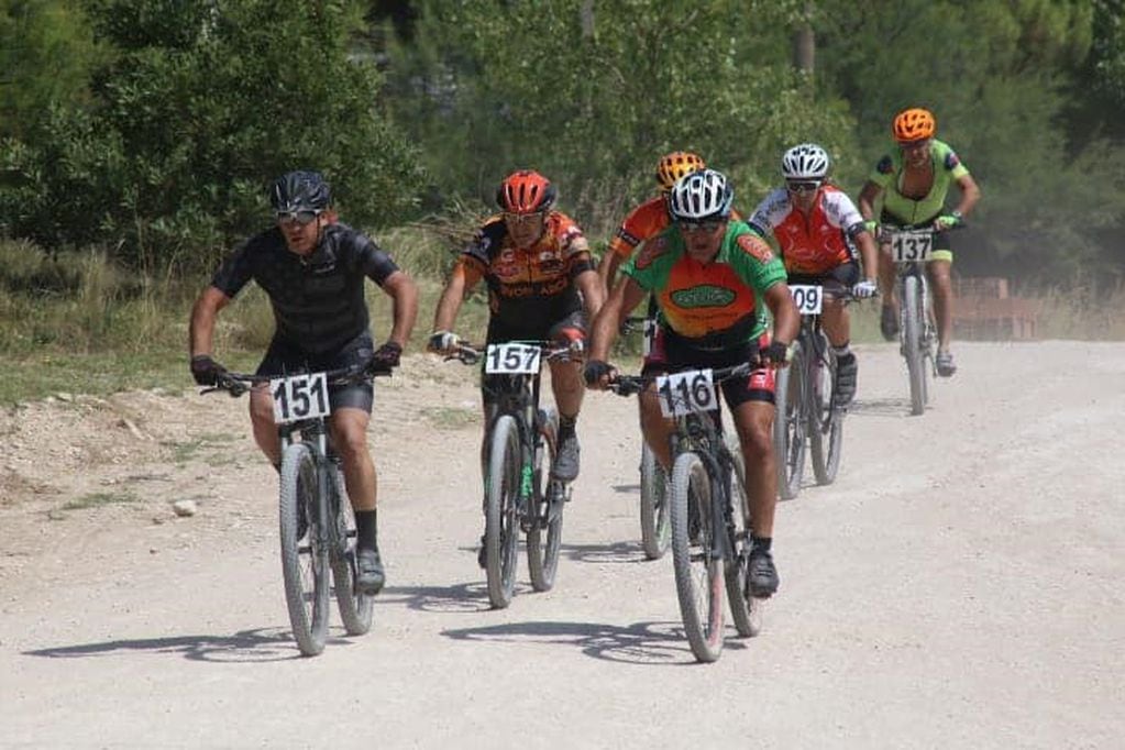 Campeonato de Rural Bike, Reta (foto: facebook/ Dirección de Deportes de Tres Arroyos)