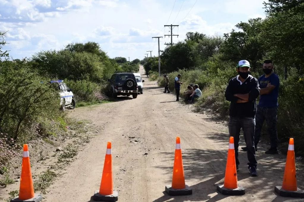 Familiares de Ochoa, el hombre desaparecido en Cortaderas, identificaron el cuerpo este viernes. Foto: Diario de La República.