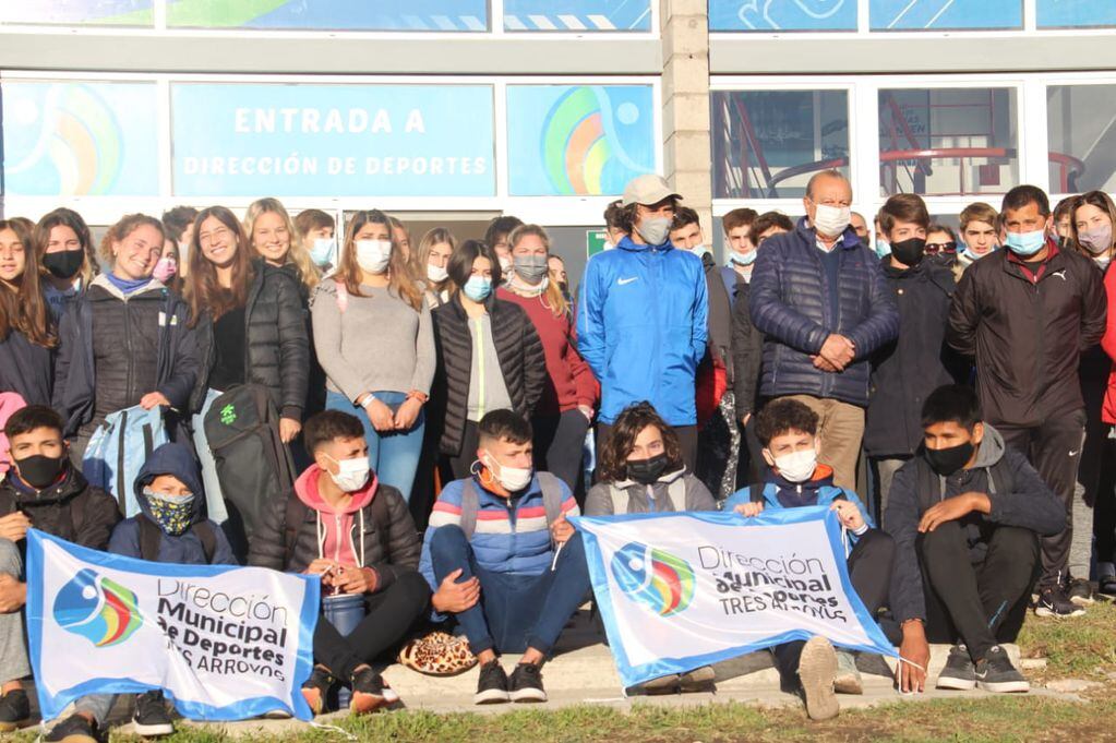 Juegos Bonaerenses: la Delegación tresarroyense rumbo a Mar del Plata