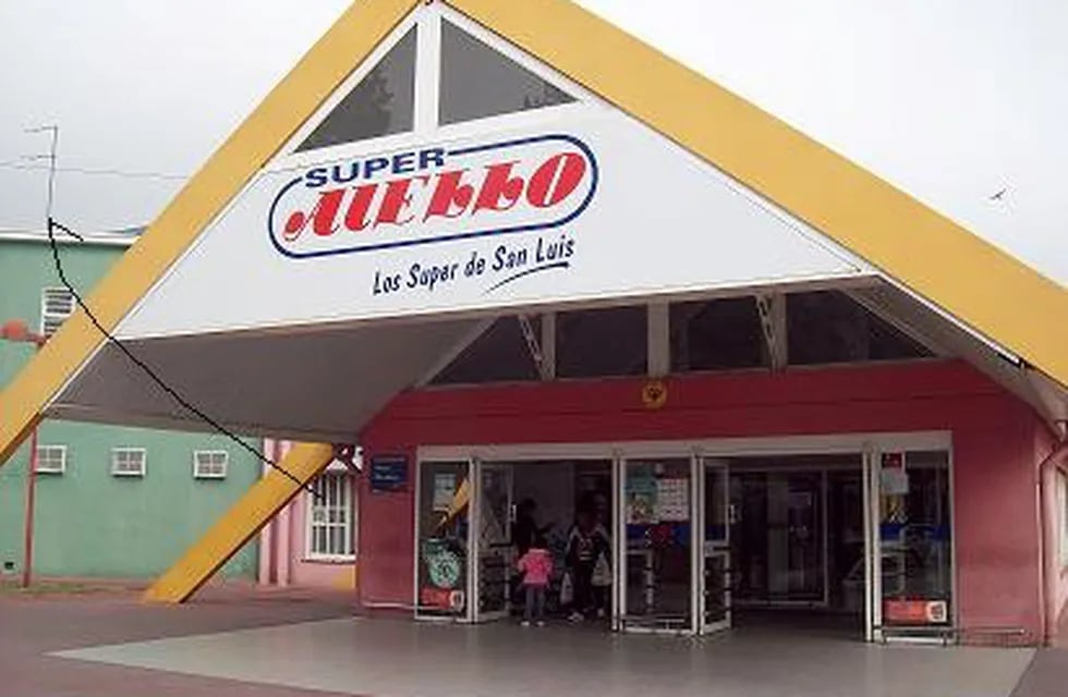 Aiello Supermercados en San Luis.