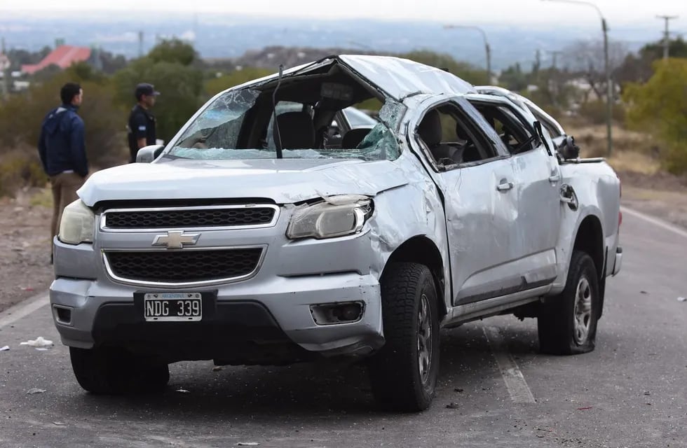 Una estudiante de UNCuyo murió producto del vuelco en el Circuito de El Challao.