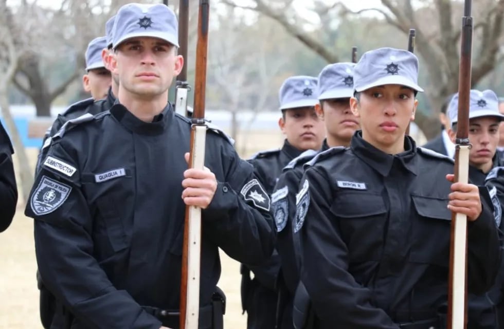 Hay 271 jóvenes anotados para cursar en 2023 en la Escuela de Policía de Rafaela