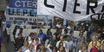 MOVILIZACIÓN. Gremios adheridos a Ctera marcharán mañana al Ministerio de Educación Nacional, en Buenos Aires (DyN / Archivo).