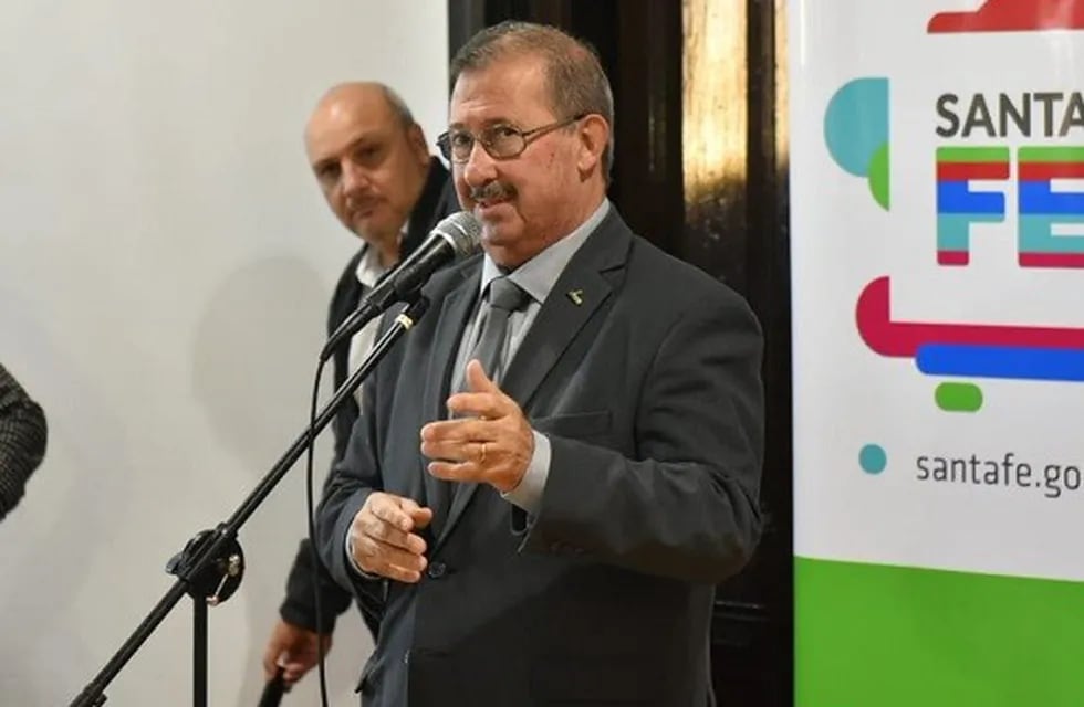 Miguel Cappiello, senador provincial por el departamento Rosario. (@miguelcappiello)