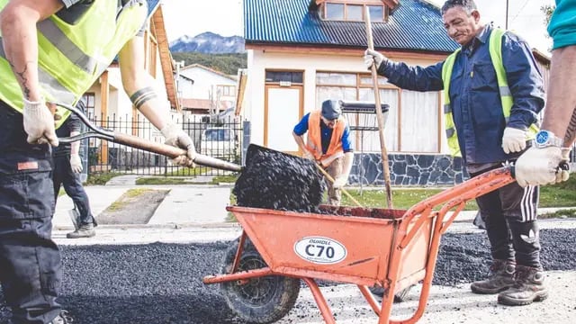 Ushuaia: repavimentación en un sector de Avenida Alem