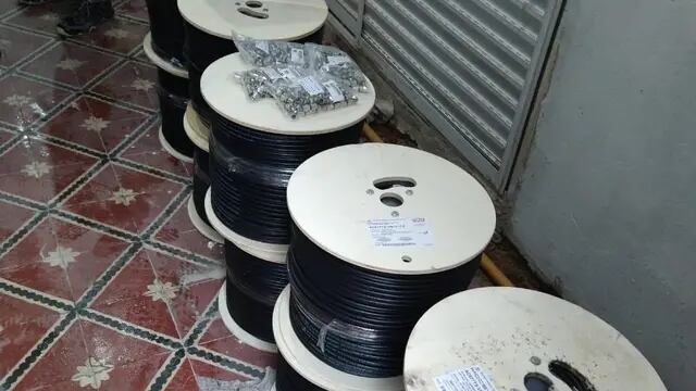 Secuestraron cables robados a Telecom