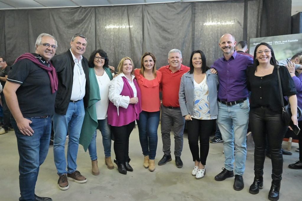Gustavo Benedetti y María José Esposito lanzaron la campaña municipal 2023