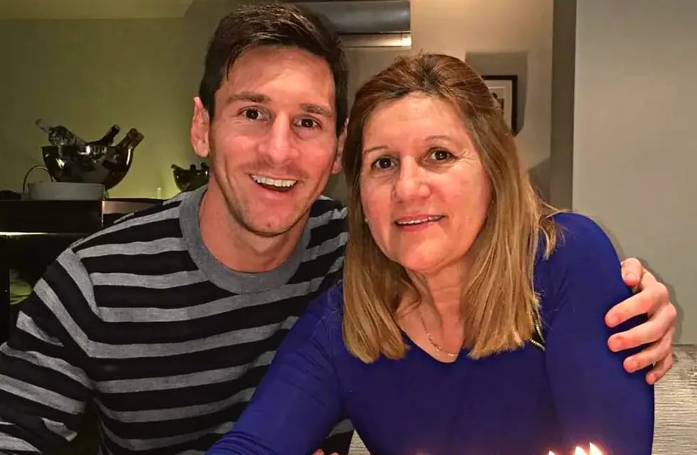 Celia está en Qatar apoyando a su hijo Lionel Messi.