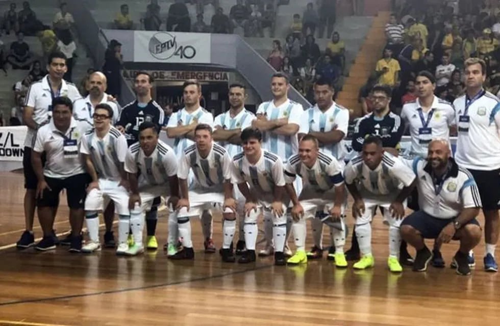 Selección Argentina de futsal de síndrome de down (Foto: Twitter/ParadeportesOk).