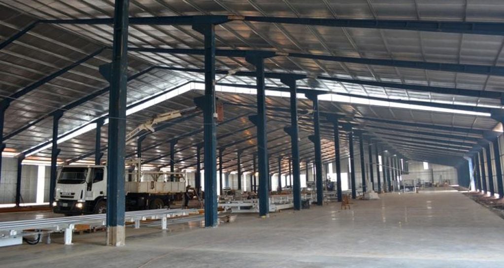 Se inaugurará oficialmente el 28 de junio la moderna fábrica de viviendas industrializadas de madera que funcionará en el Parque Industrial Posadas