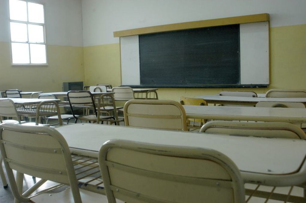Las aulas permanecen vacías y los chicos pierden mucho más que un año de instrucción académica.