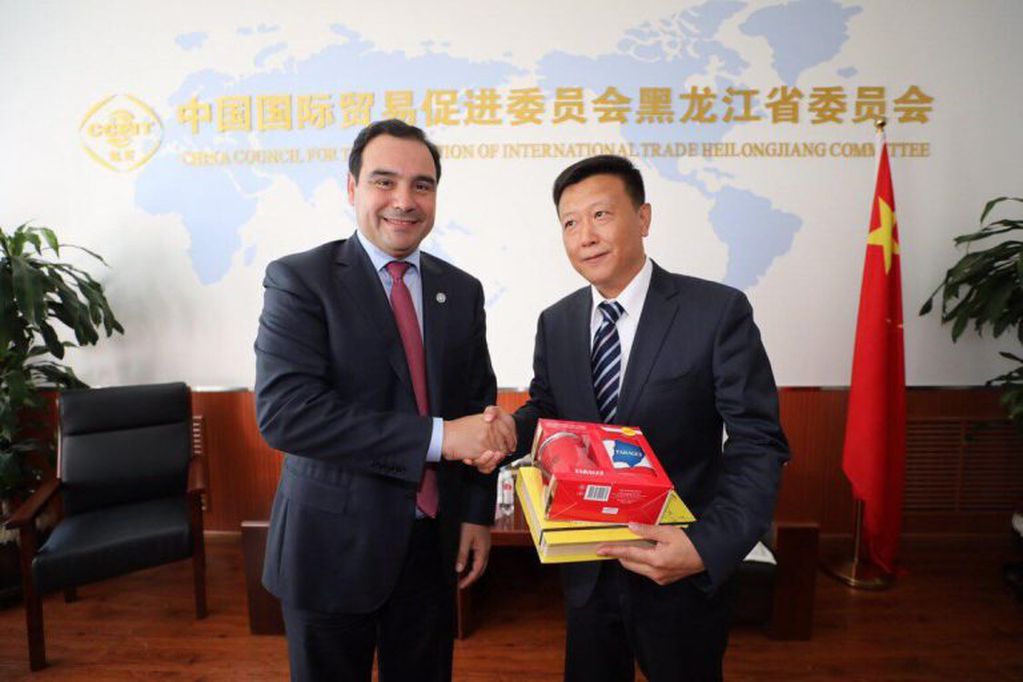Gustavo Valdés continúa la búsqueda de inversiones en su visita a China
