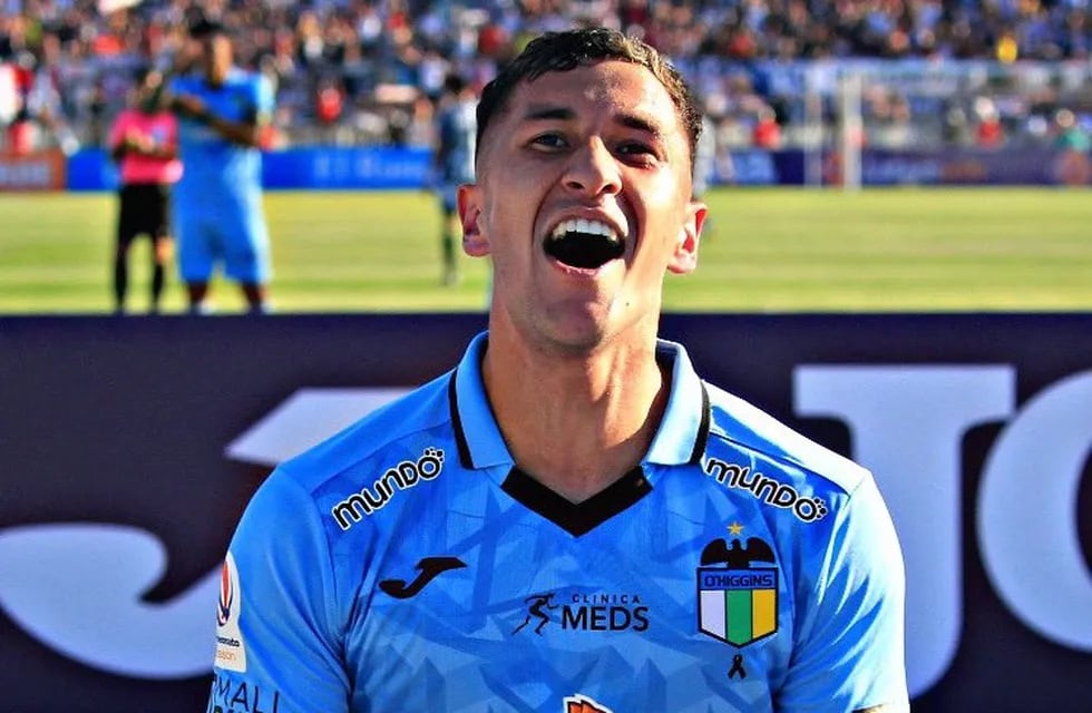El chileno Matías Marín con el color celeste. Seguirá su carrera en Belgrano.