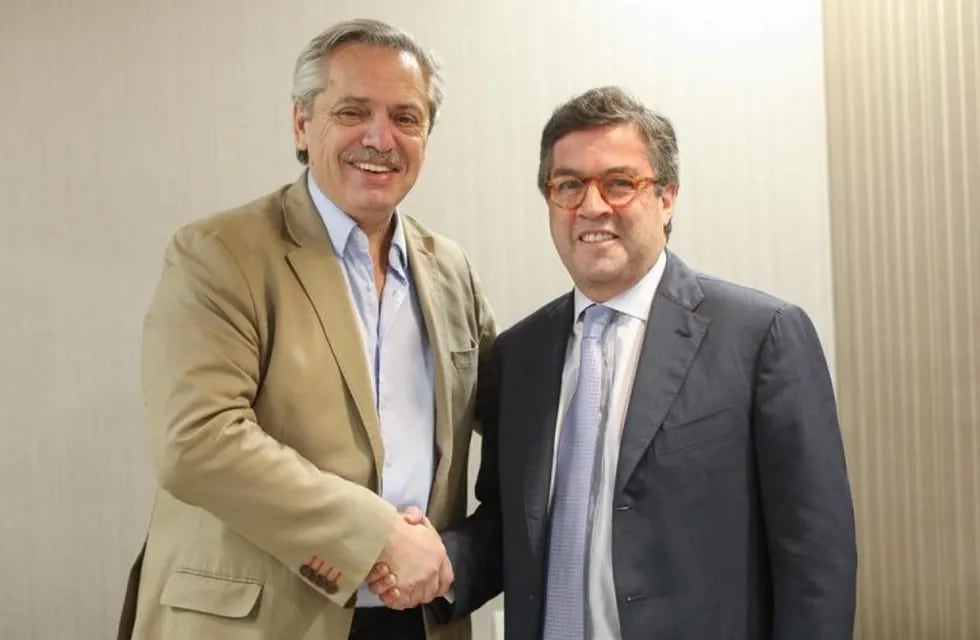 El presidente electo Alberto Fernández y el titular del Banco Interamericano de Desarrollo (BID), Luis Alberto Moreno.
