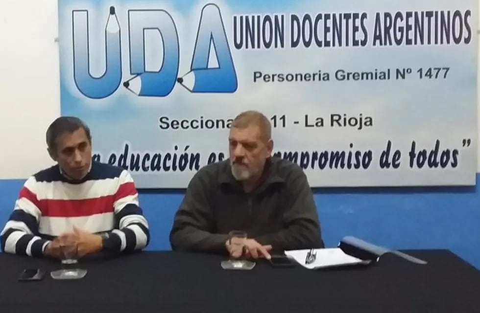 Reunión Paredes Urquiza y gremio UDA