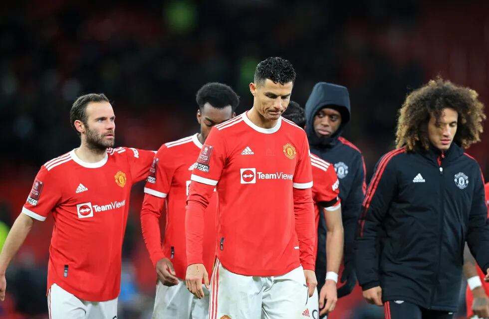 Cristiano Ronaldo erró un penal y Manchester United fue eliminado de la FA Cup.