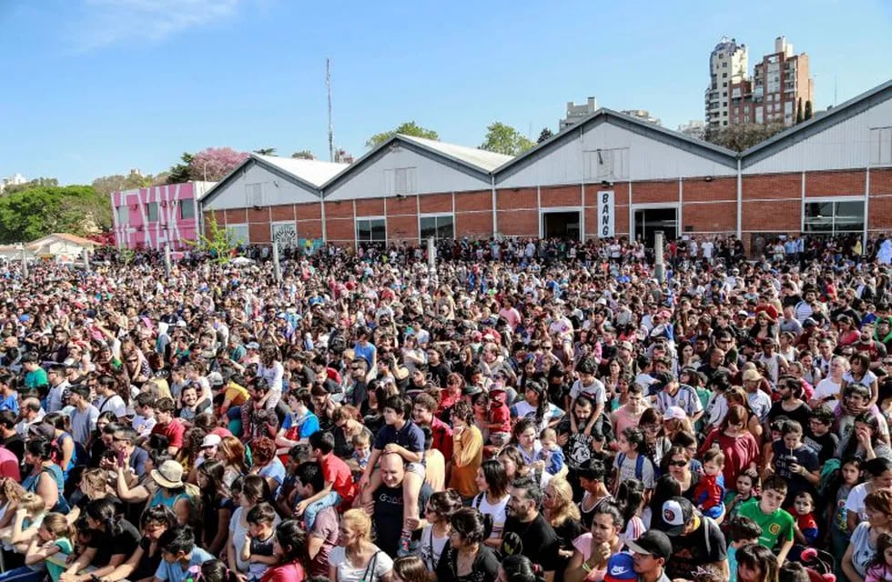 La convención Crack Bang Boom fue uno de los grandes atractivos en la costa central. (Prensa Municipalidad de Rosario)