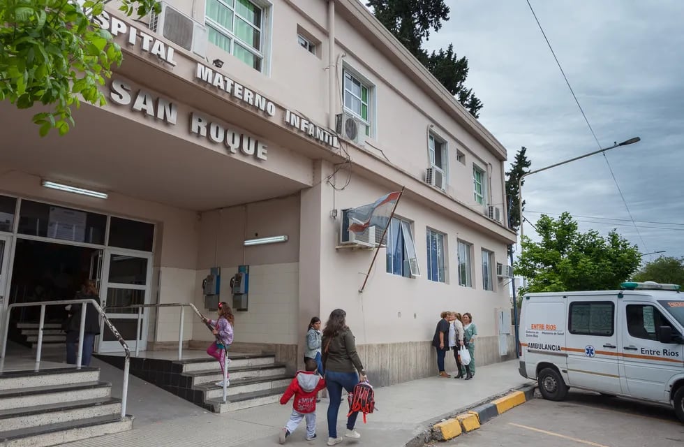 Ambas niñas se encuentran en el Hospital San Roque, y aún no se han hecho presentes familiares.