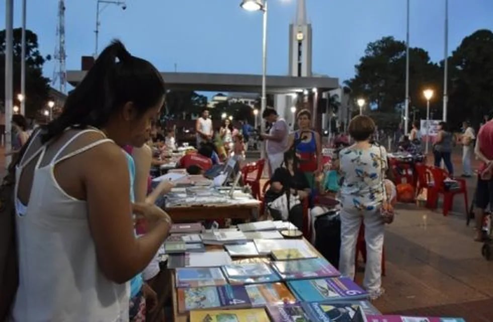 Feria del Libro Usado en Oberá. (Oberáonline)