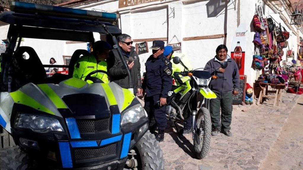 El jefe de la Policía de Jujuy, Guillermo Corro, estuvo en Purmamarca.