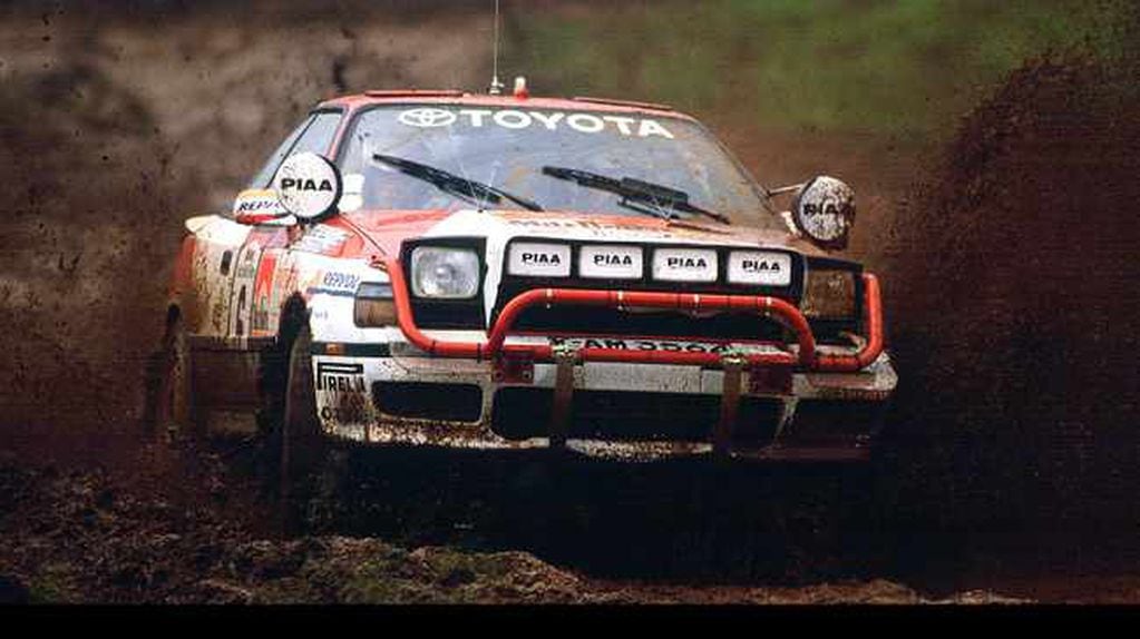 Björn Waldegard y su navegante Fred Gallagher fueron los ganadores del Safari de Kenia de 1990 con un Toyota Celica GT-Four ST165. Al año siguiente, en el mismo evento y con la misma marca, el sueco lideró parcialmente la carrera convirtiéndose en el piloto más longevo en comandar la general de una fecha del WRC.