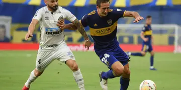 Carlos Izquierdoz en el partido de Boca frente a Santos por Copa Libertadores
