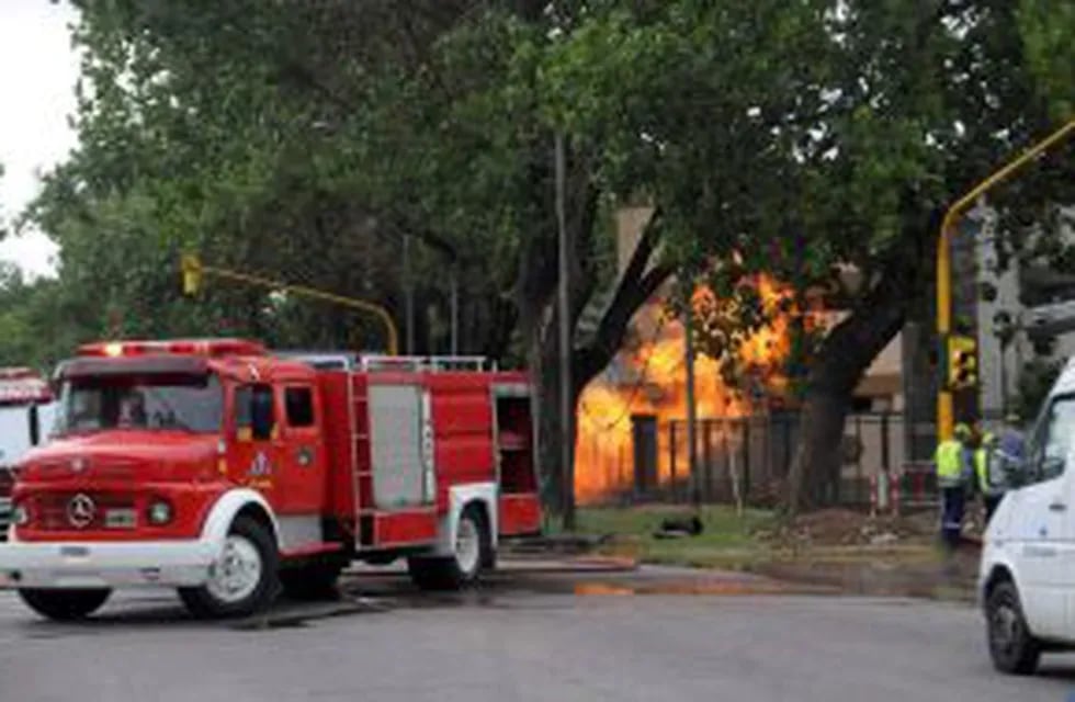 Se incendió una vivienda en el barrio Sol de Misiones.