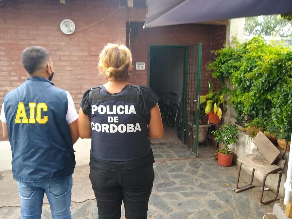 Allanamientos en Córdoba por estafas realizadas en Rafaela, Sunchales y zona.