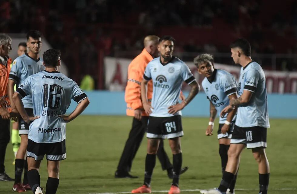 Belgrano visitó a Argentinos Juniors en el estadio Diego Maradona de La Paternal por la cuarta fecha de la Liga Profesional. (Federico López Claro / La Voz)