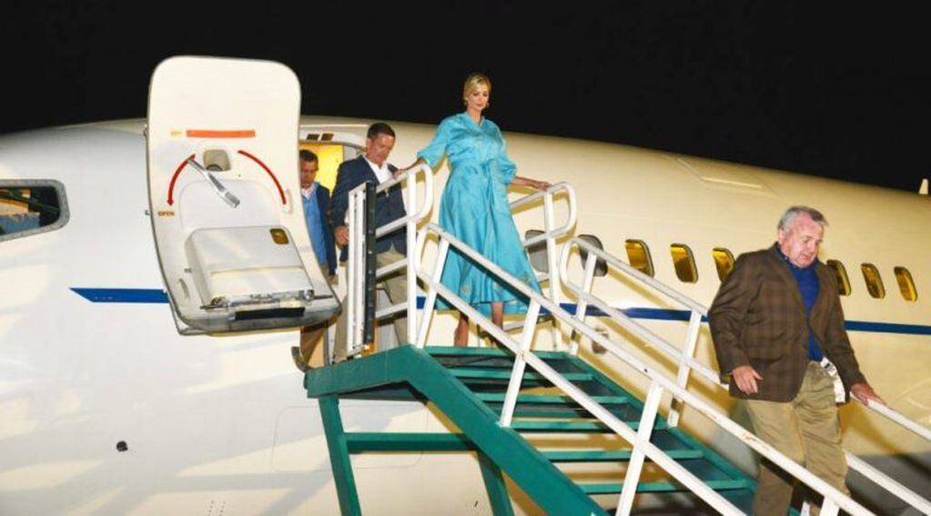 La asesora presidencial norteamericana Ivanka Trump, arribó en la noche del miércoles a Jujuy, en visita oficial.