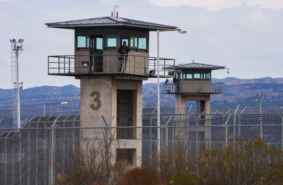 Almafuerte, torre de vigilancia de la Penitenciaria  de Mendoza que se encuentra en Cacheuta