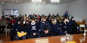 Estudiantes de Montecarlo tuvieron un charla sobre trata de personas