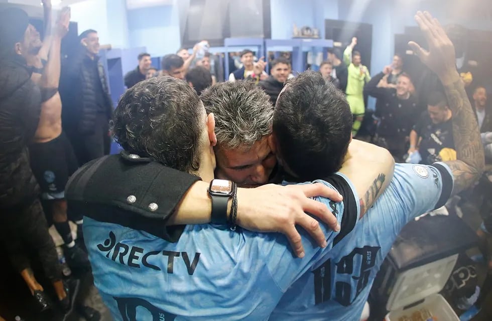 El presidente de Belgrano, Luis Fabián Artime, y un momento de honda emoción.