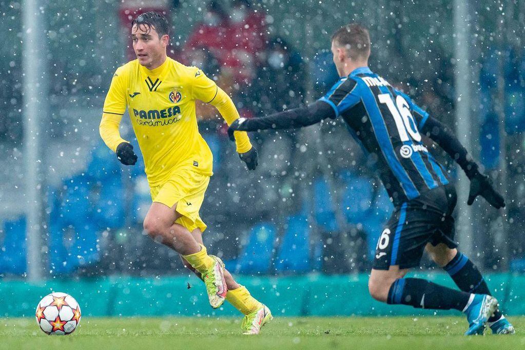 Actualmente Geralnik juega en las inferiores del Villarreal de España.