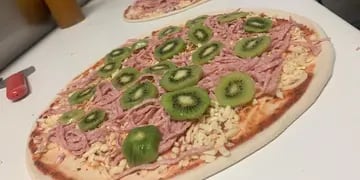 Inventó la pizza con kiwi y la esposa lo dejó