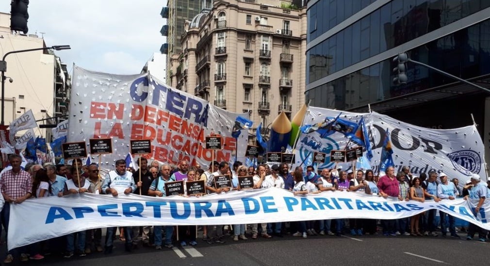 Los gremios docentes de Entre Ríos rechazaron la oferta del gobierno y anunciaron 4 días de paro
