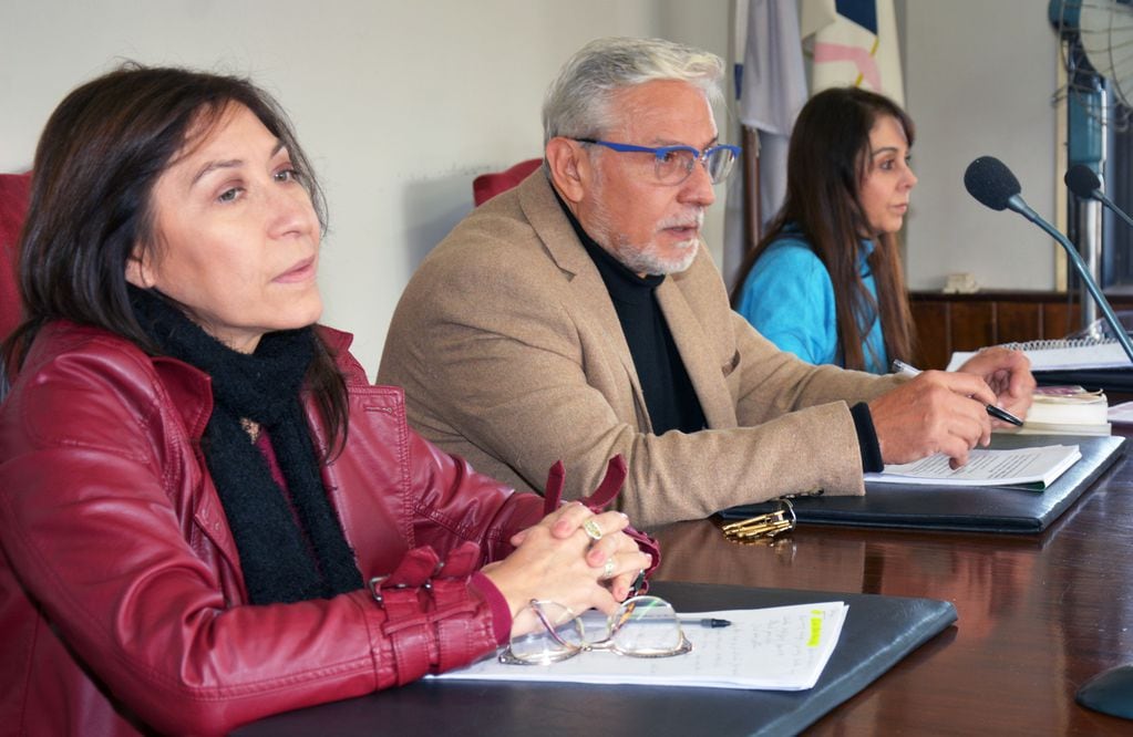 El Tribunal en lo Criminal Nº 1 de Jujuy integrado por Felicia Barrios, Luciano Yapura  y Carolina Pérez Rojas, emitió sentencia en el caso del homicidio de Luis Orlando Flores.