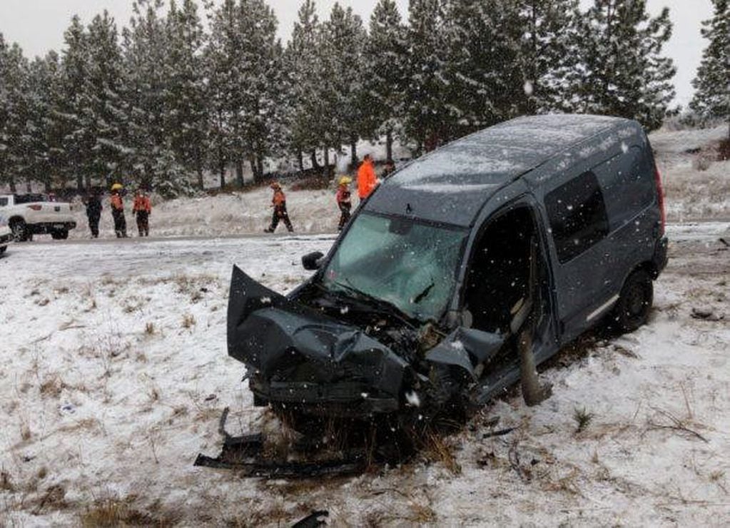 Así terminaba uno de los autos involucrados en el accidente. 
foto:eqsnotas.com